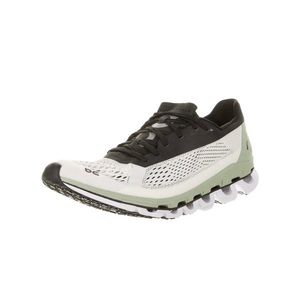 On Running Cloud Boom- W size 7 - Mesh Accents